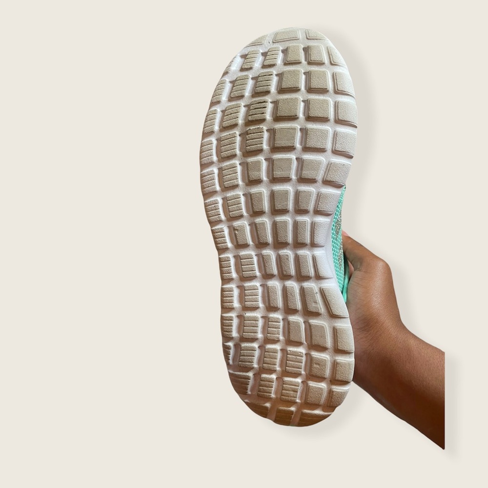 Adidas - Picture 5 of 7